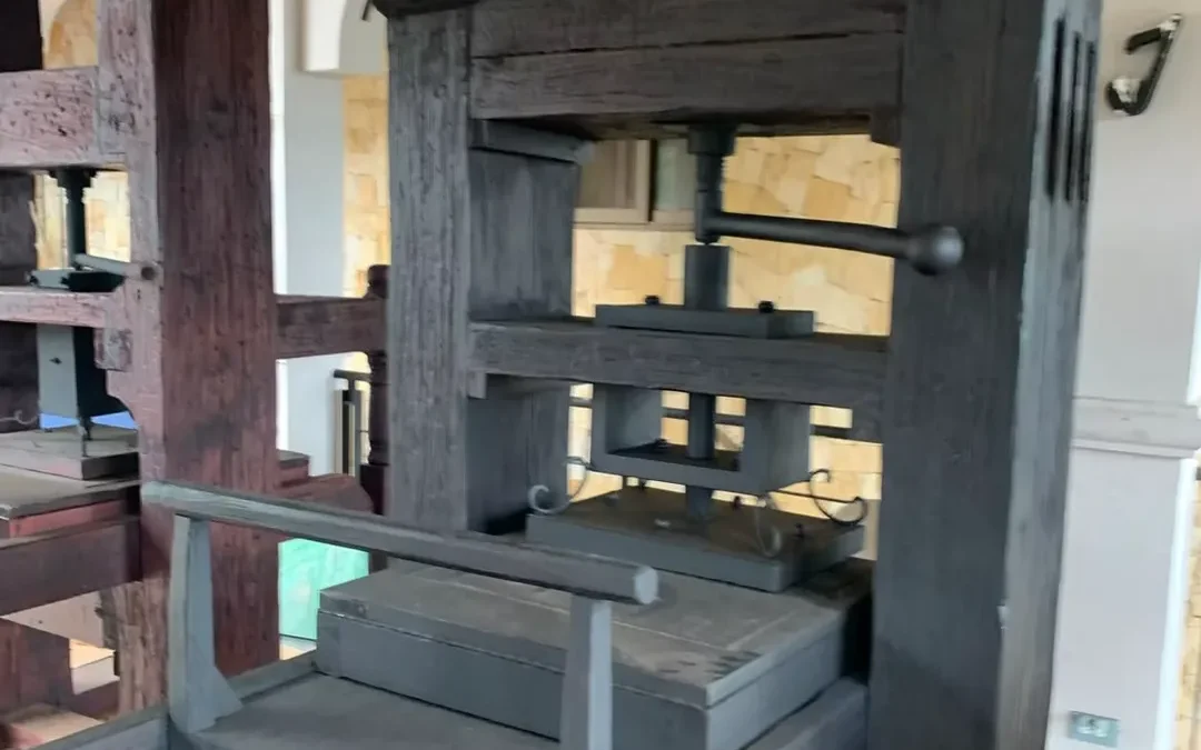 A- Wooden Screw