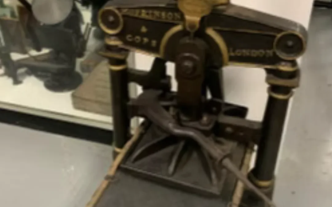 O- Table Top Screw